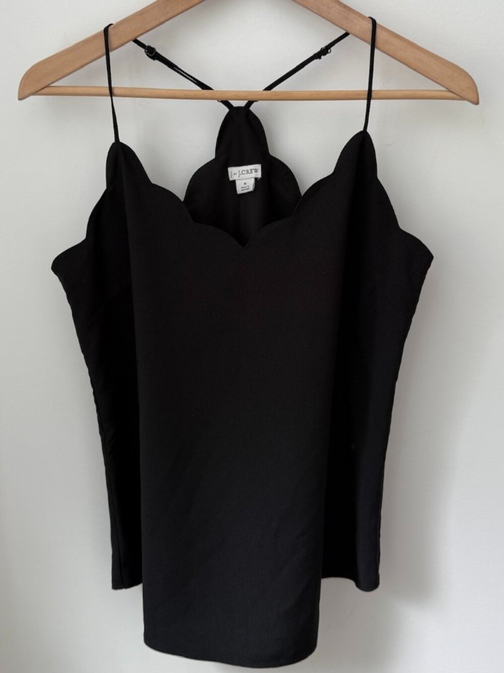 J. CREW Black Scalloped Trim Camisole Top Adjustable Strapless Vibe Cami